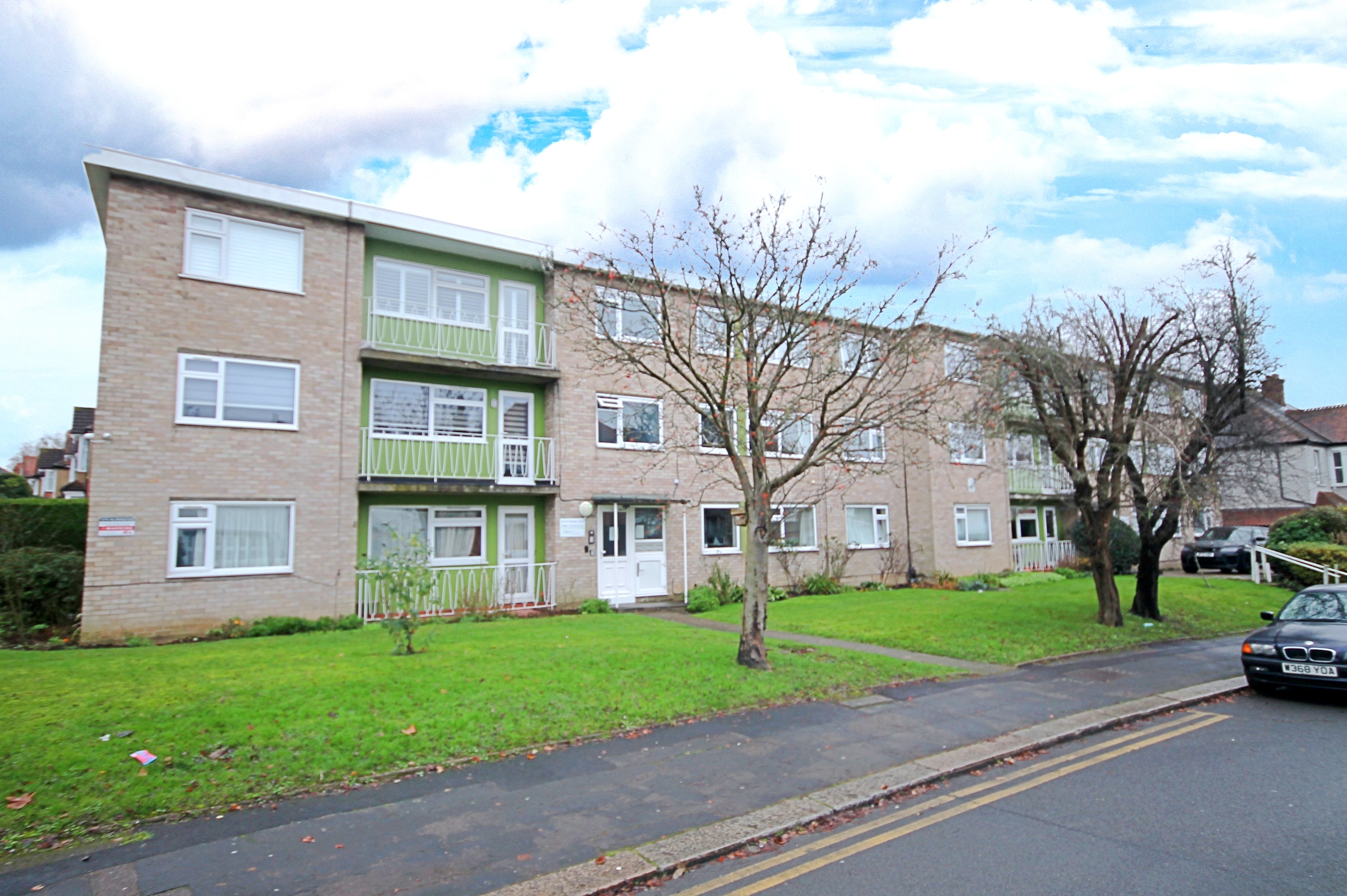 4347 Pinner View, Harrow Brian Cox