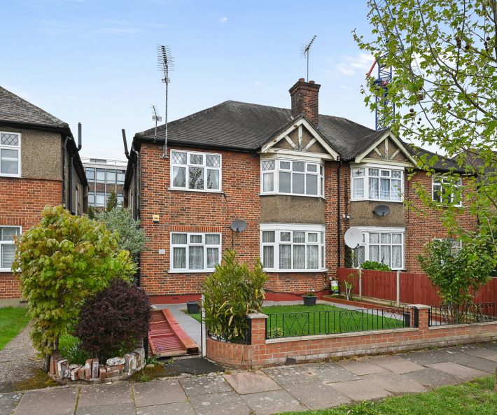 Beechcroft Avenue, Harrow