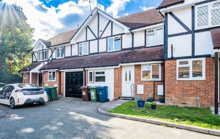 Thrush Green, Harrow