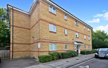 Acock Grove, Northolt