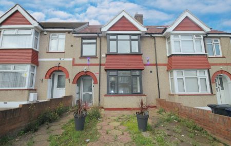 Clifton Road, Greenford
