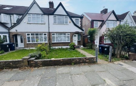 The Fairway, Northolt