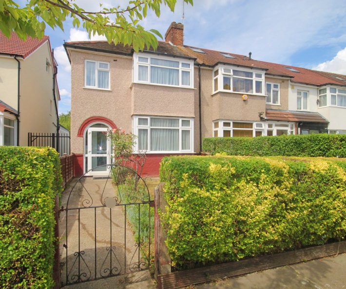 Mornington Road, Greenford