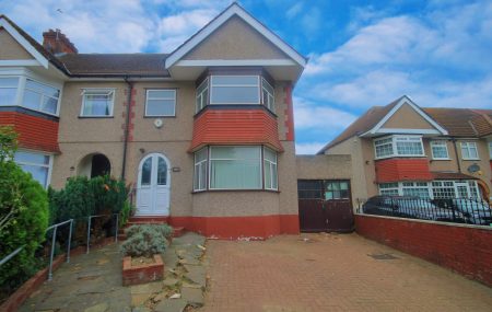 Costons Lane, Greenford
